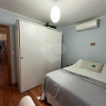 Casa à venda com 3 quartos, sendo 1 suíte,  em Jardim Casablanca, São Paulo, SP
