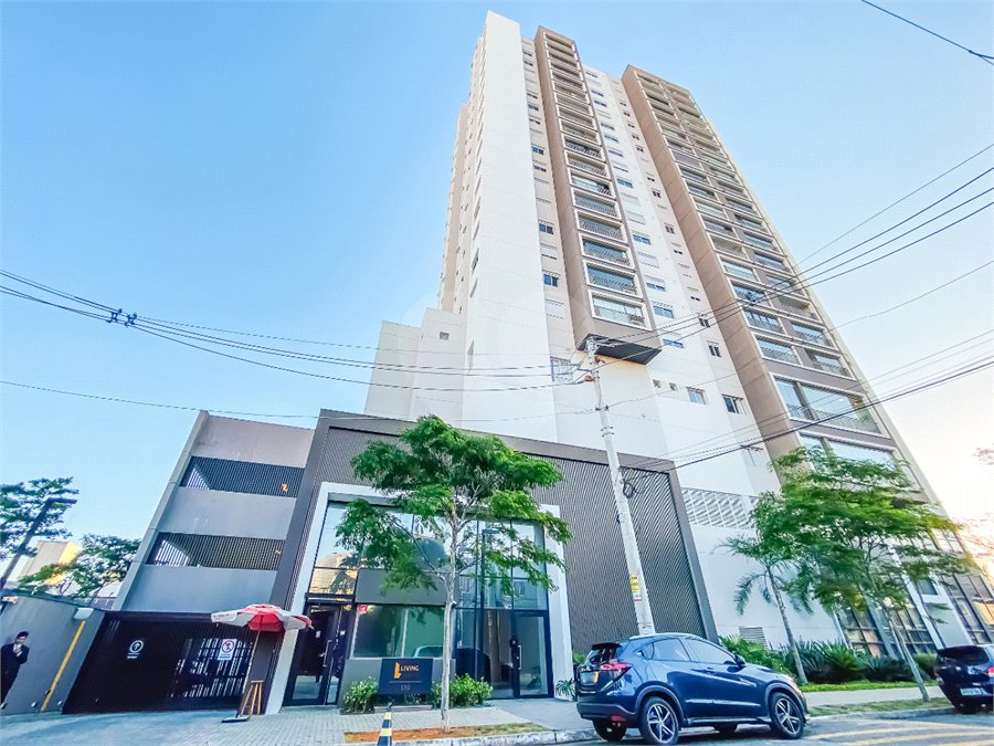 Apartamento à venda com 3 quartos, sendo 1 suíte,  em Vila Cruzeiro, São Paulo, SP