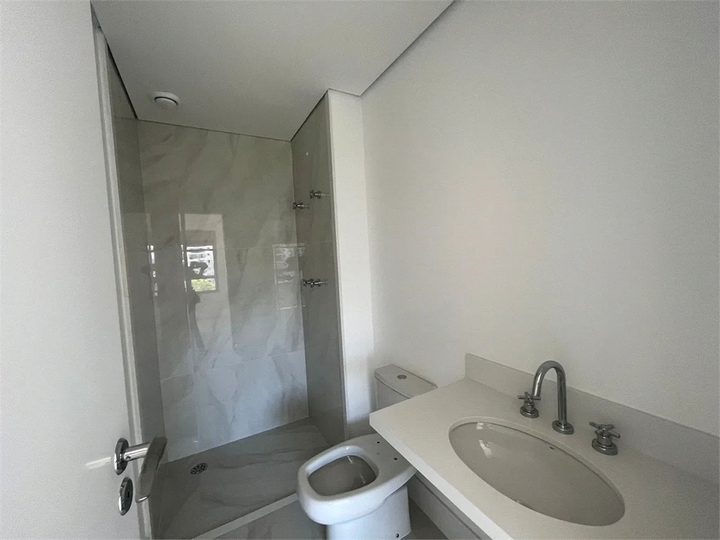 Cobertura à venda com 3 quartos, sendo 2 suítes,  em Lapa, São Paulo, SP