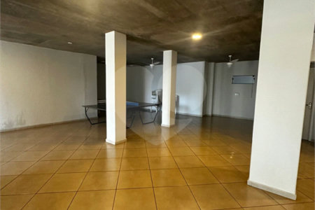 Apartamento à venda com 2 quartos, sendo 1 suíte, no Centro, Ponta Porã, MS