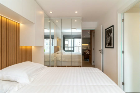 Apartamento à venda com 2 suítes em Santo Amaro, São Paulo, SP