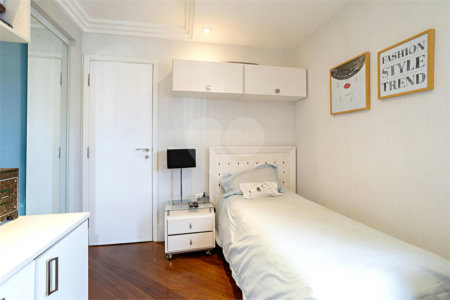 Apartamento à venda com 3 suítes em Vila Mascote, São Paulo, SP