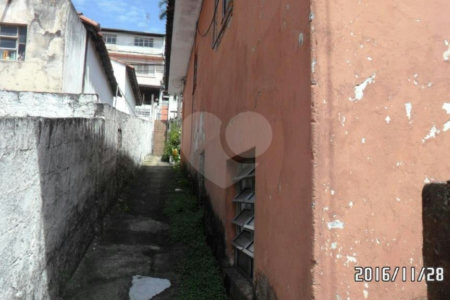 Terreno à venda com 1 suíte em Vila Nivi, São Paulo, SP