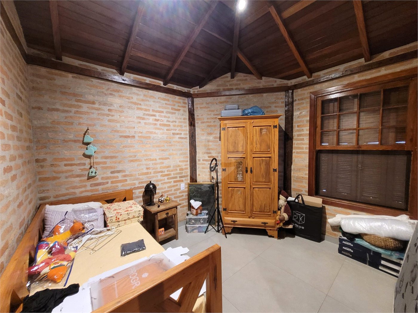 Casa à venda com 2 quartos, sendo 1 suíte, em Serra da Cantareira, Mairiporã, SP
