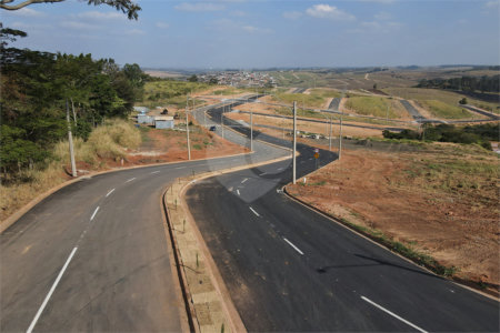 Terreno à venda no Centro (cardeal), Elias Fausto, SP