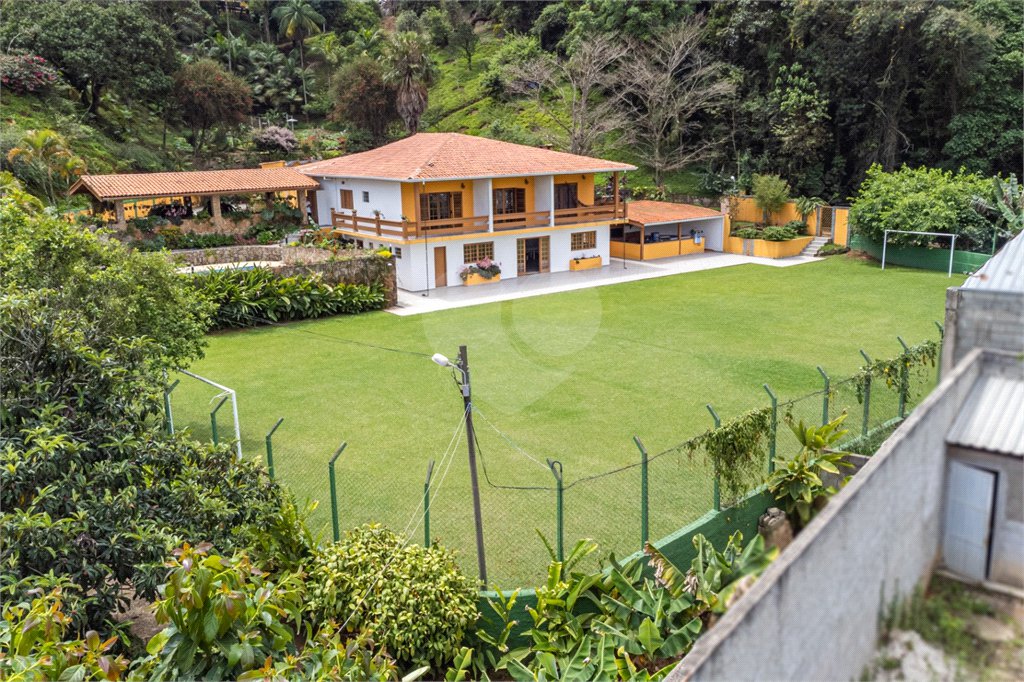Chácara à venda com 4 quartos, sendo 2 suítes, em Portão, Atibaia, SP