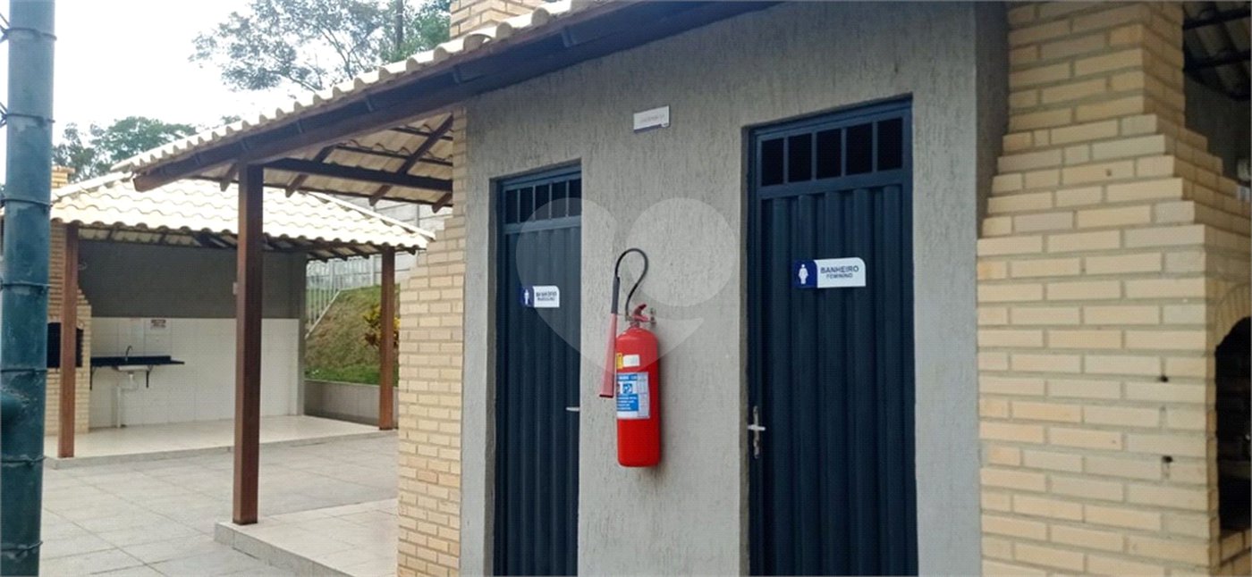 Apartamento à venda ou para alugar com 2 quartos em Santa Cruz, Rio de Janeiro, RJ