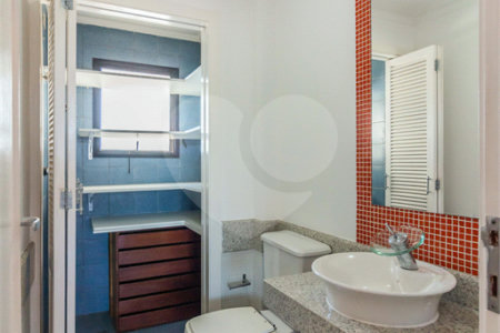 Duplex à venda com 1 quarto, sendo 3 suítes, em Vila Paulicéia, São Paulo, SP