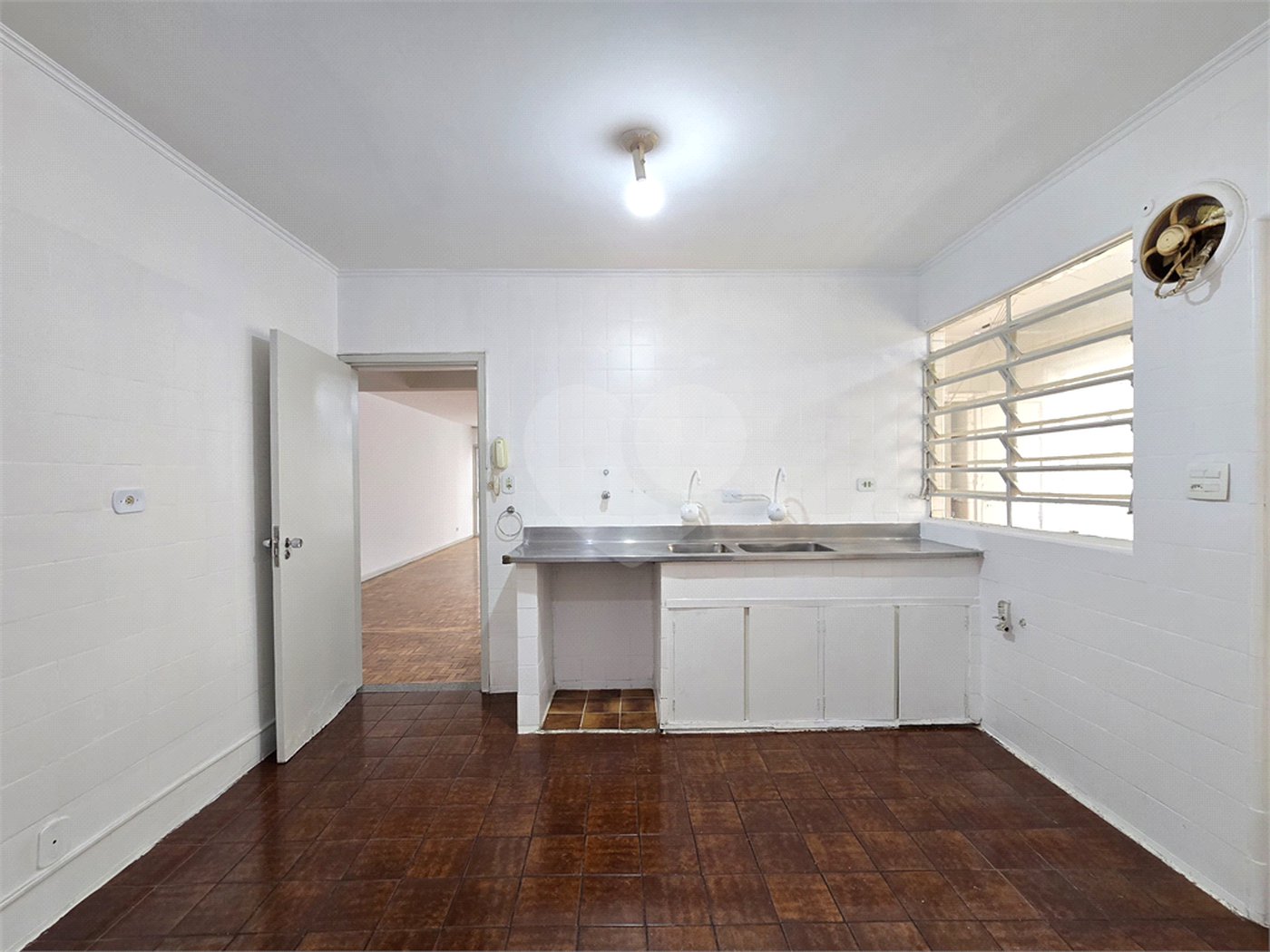 Apartamento para alugar com 3 quartos, sendo 1 suíte,  em Paraíso, São Paulo, SP
