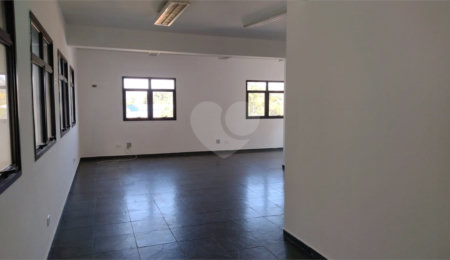 Sala para alugar em Jardim da Glória, Cotia, SP