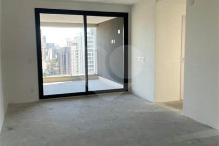 Apartamento à venda com 2 suítes em Pinheiros, São Paulo, SP
