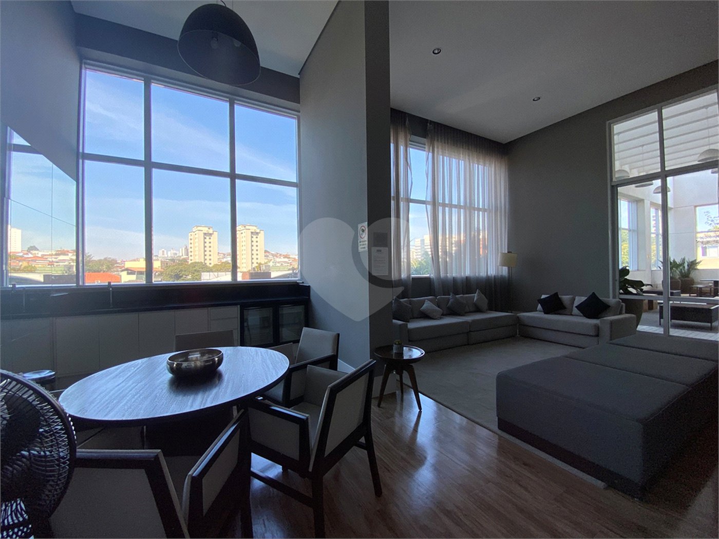 Apartamento à venda com 2 quartos, sendo 1 suíte,  em Santana, São Paulo, SP