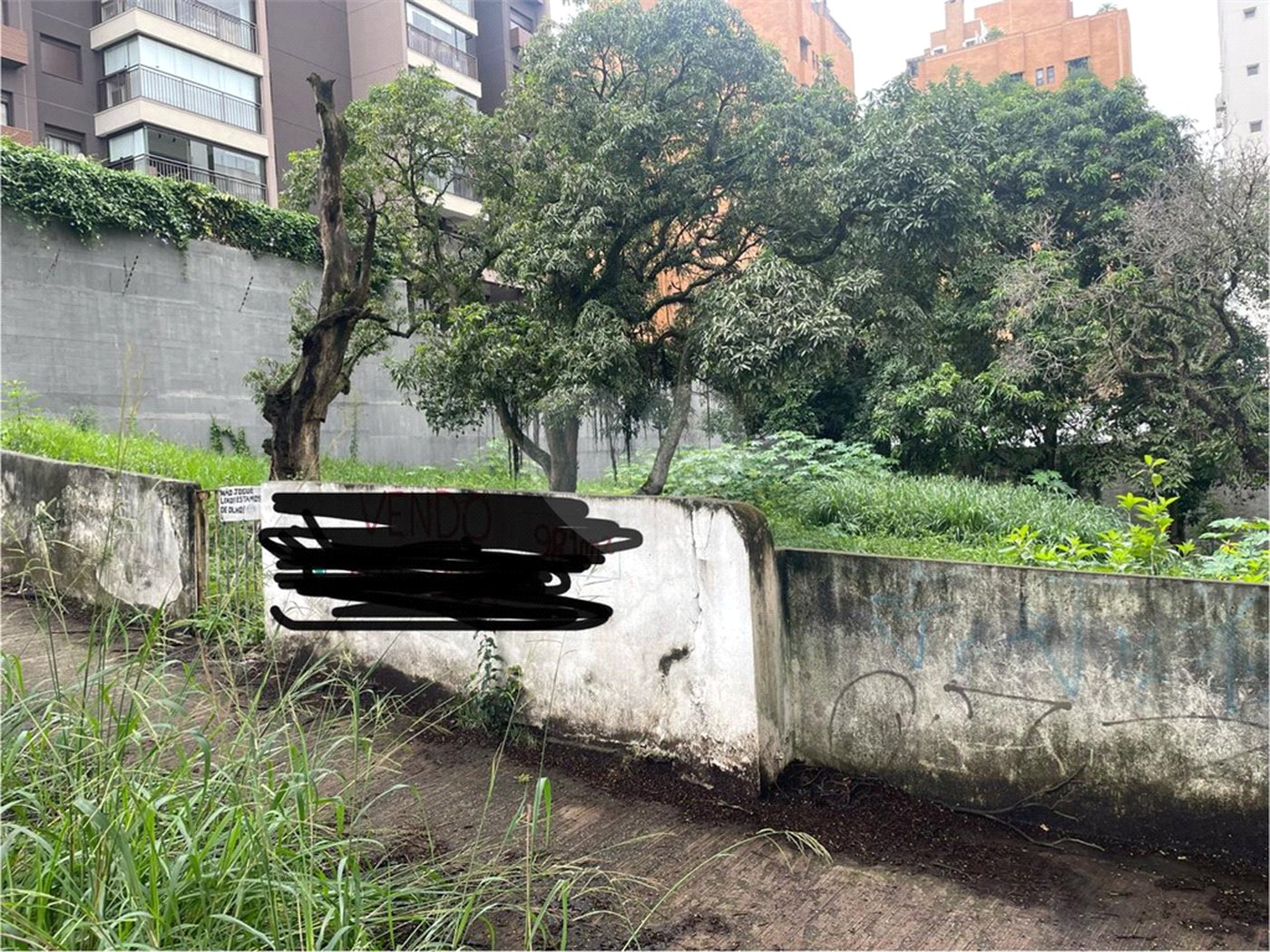 Terreno à venda em Jardim Guedala, São Paulo, SP