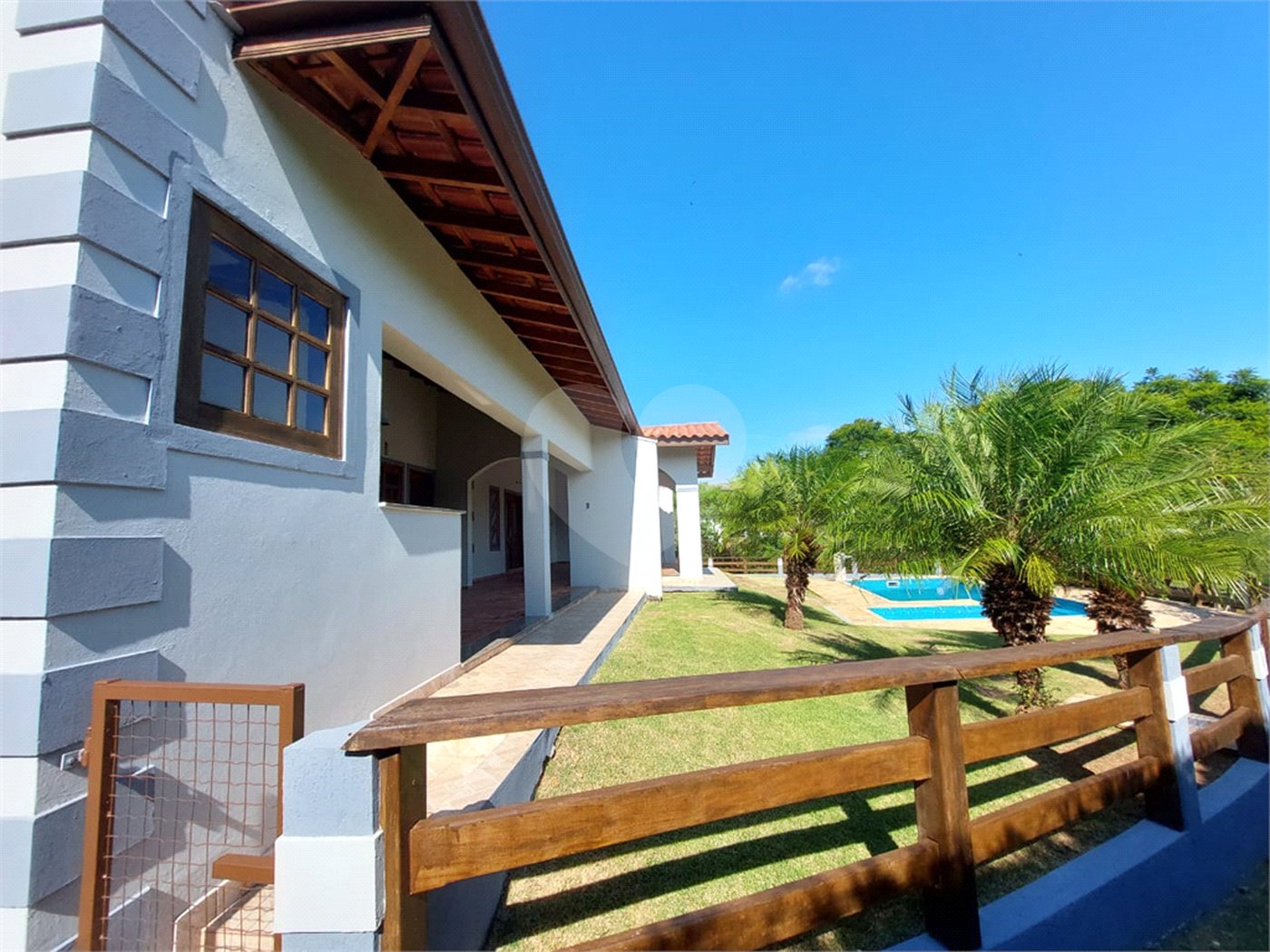 Casa à venda com 4 suítes no condomínio Monte Belo, Salto - SP