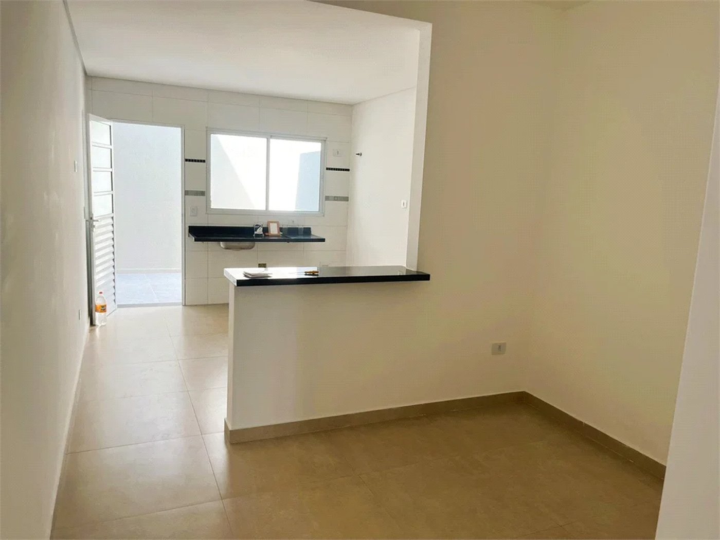 Sobrado à venda com 3 quartos, sendo 1 suíte, em Vila Tiradentes, São Paulo, SP