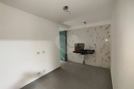 Apartamento à venda com 2 quartos em Vila Vitório Mazzei, São Paulo, SP
