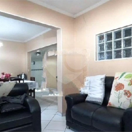 Casa à venda com 3 quartos, sendo 1 suíte, em Jardim Cumbica, Guarulhos, SP