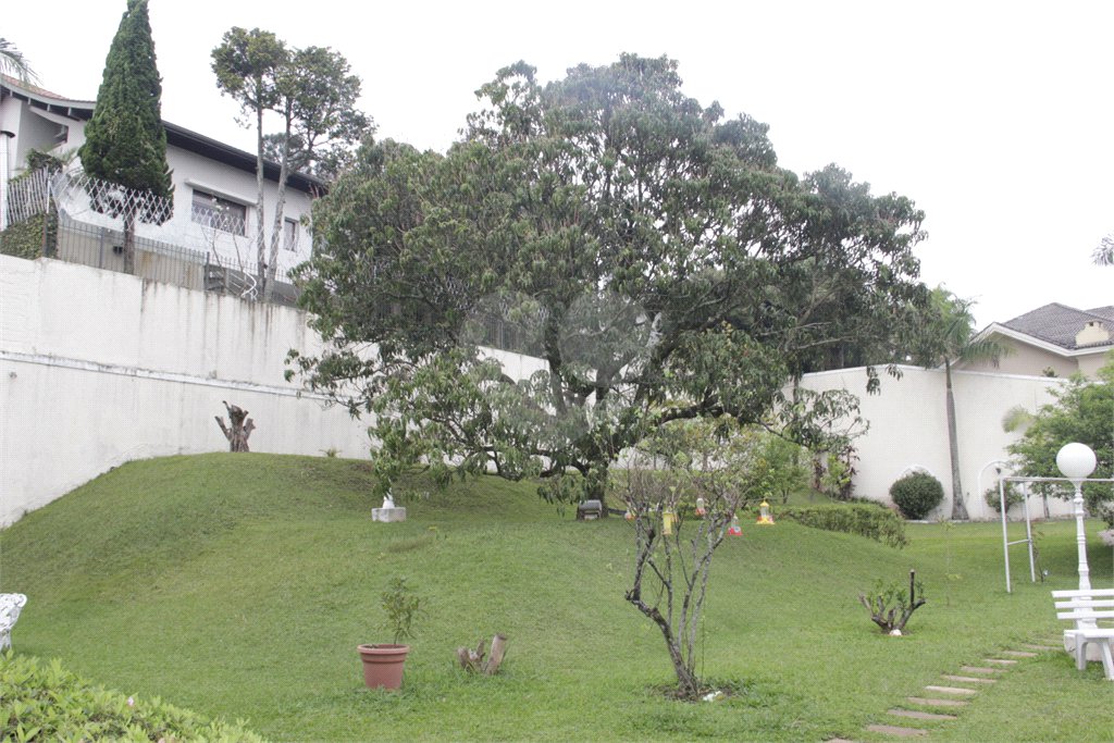 Casa à venda ou para alugar com 5 suítes em Jardim Leonor, São Paulo, SP