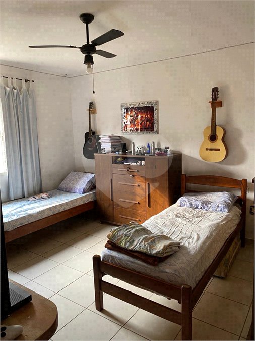 Chácara à venda com 3 quartos, sendo 1 suíte, em Loteamento Village, Serra Negra, SP