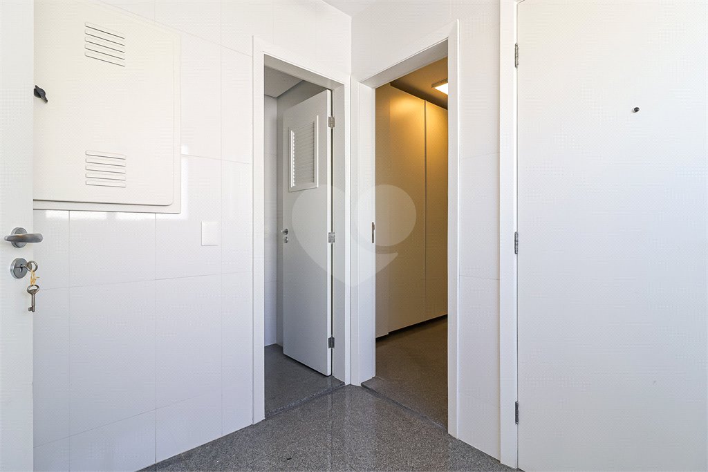 Apartamento à venda com 3 suítes em Cidade Monções, São Paulo, SP