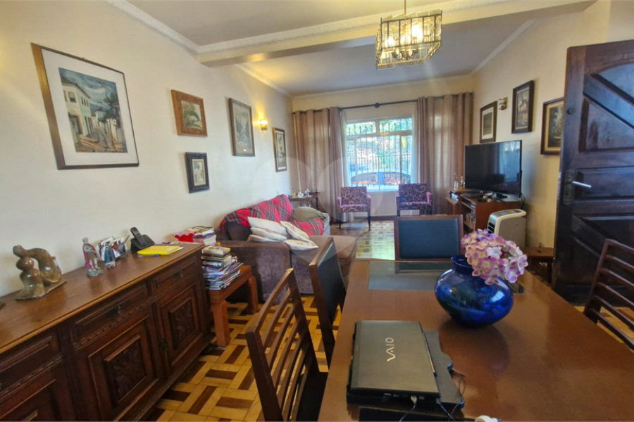 Sobrado a Venda | 3 Quartos | 3 vagas | 150m² no Jardim França