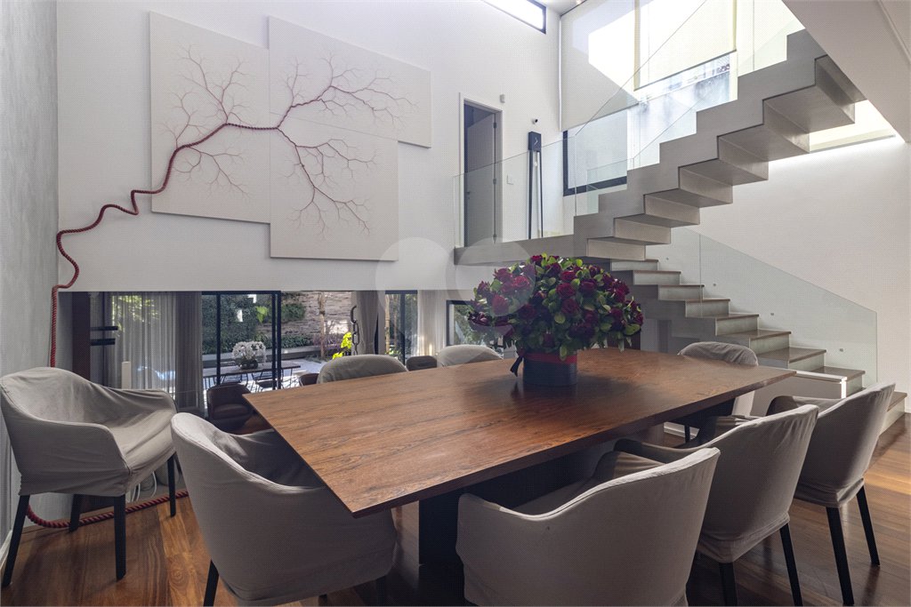 Casa à venda com 3 suítes em Jardim Luzitânia, São Paulo, SP