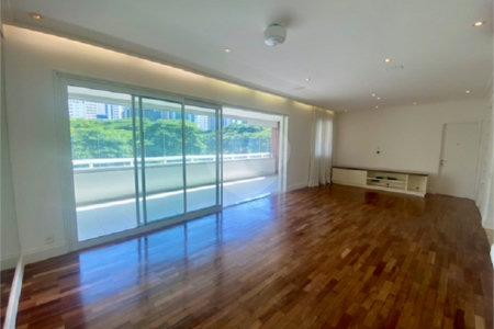 Apartamento à venda ou para alugar com 2 suítes em Itaim Bibi, São Paulo, SP