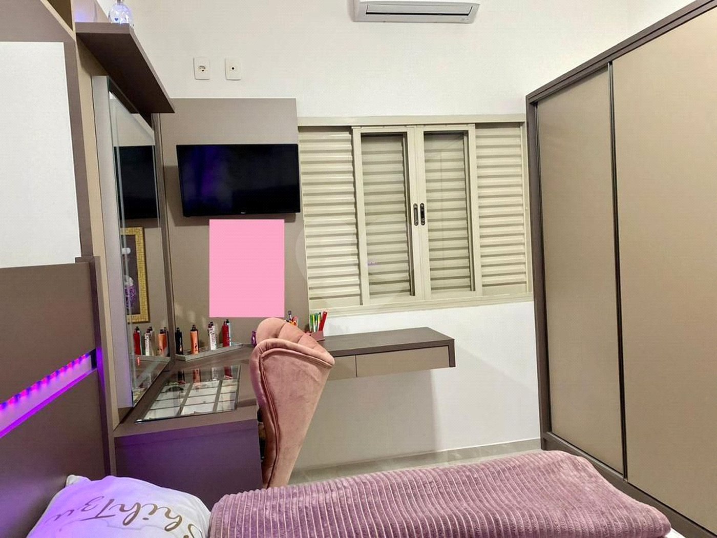Casa à venda com 3 quartos, sendo 1 suíte, em Vila Miranda, Sumaré, SP