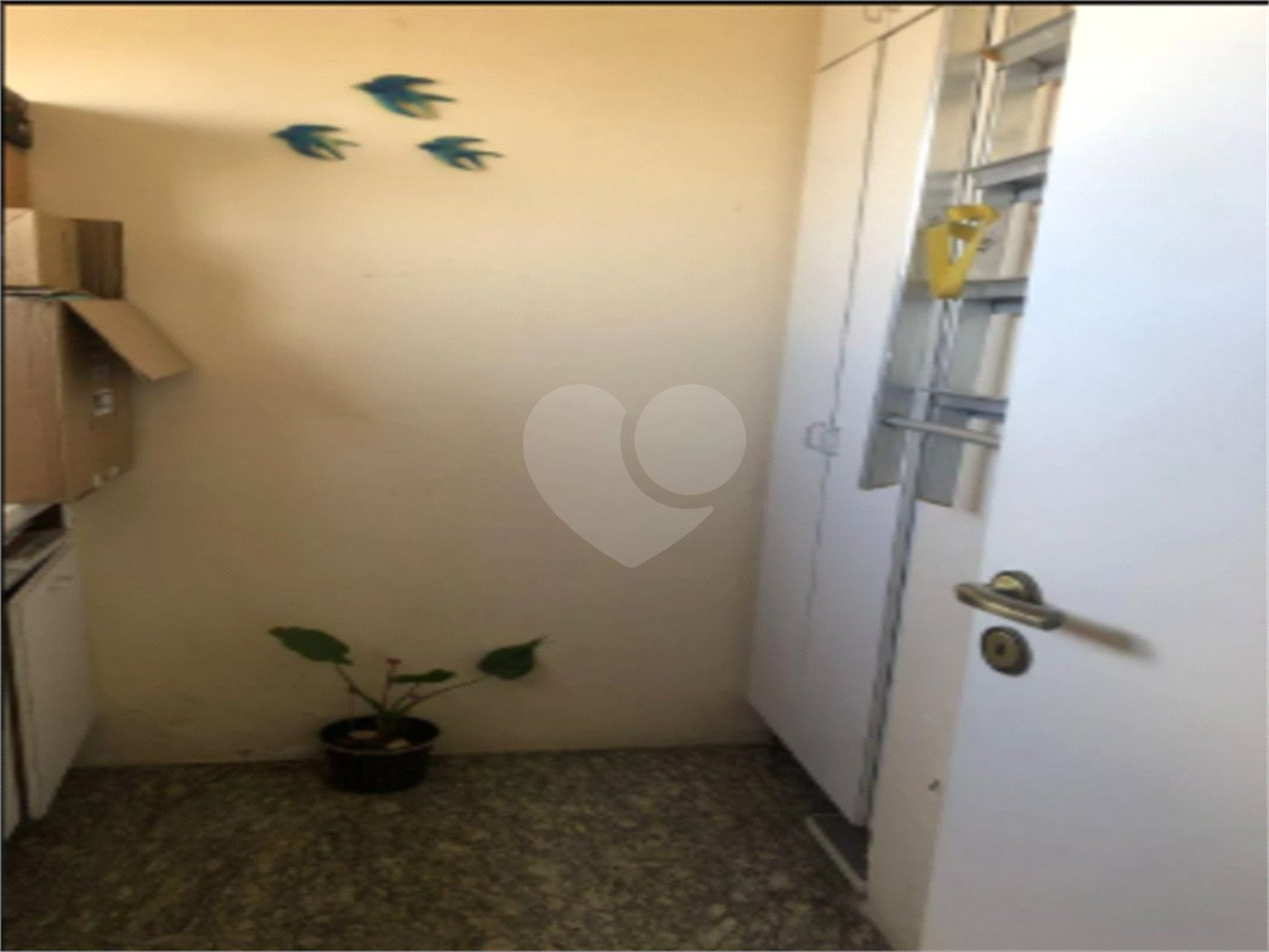 Apartamento à venda com 3 quartos, sendo 1 suíte, em Vila Regente Feijó, São Paulo, SP