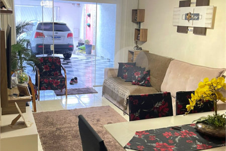 Casa à venda com 3 quartos em Cidade Boa Vista, Suzano, SP