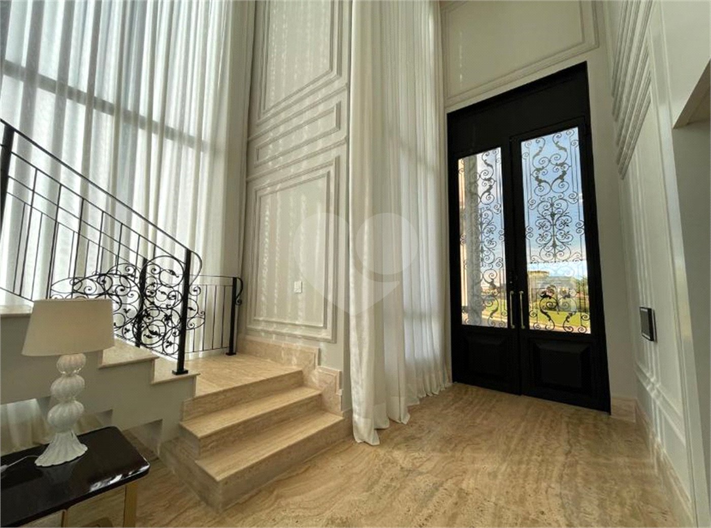 Casa à venda com 4 suítes no condomínio Quinta das Laranjeiras, Araraquara - SP