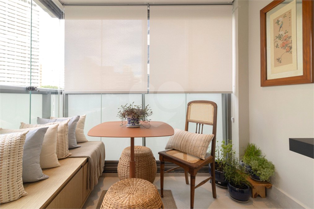 Duplex à venda com 2 suítes em Indianópolis, São Paulo, SP