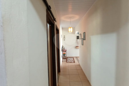 Casa à venda com 3 quartos, sendo 1 suíte,  em Estância Conceição, Itapetininga, SP