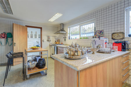 Casa de Vila à venda com 4 quartos, sendo 2 suítes,  em Jardim Marajoara, São Paulo, SP