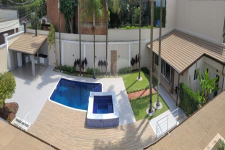 Casa à venda com 5 suítes em Paraisópolis, São Paulo, SP