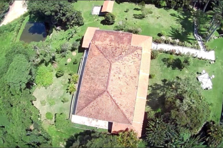 Sítio à venda com 7 quartos, sendo 5 suítes, em Jardim Vinhas do Sol (mailasqui), São Roque, SP