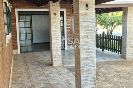 Casa em condomínio à venda ou para alugar com 3 quartos, sendo 1 suíte, em Jardim Ibiti do Paço, Sorocaba, SP