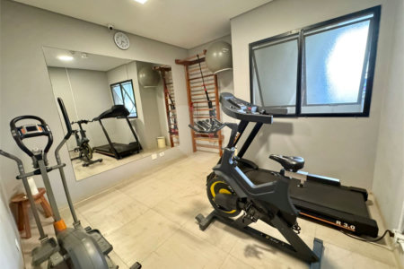 Apartamento à venda com 4 quartos, sendo 2 suítes,  em Pinheiros, São Paulo, SP