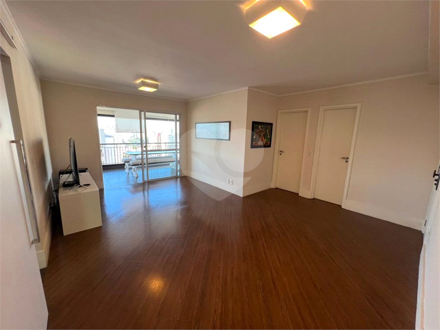 Apartamento à venda ou para alugar com 3 suítes em Santa Teresinha, São Paulo, SP