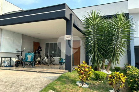 Casa à venda ou para alugar com 3 quartos, sendo 1 suíte,  no condomínio Vila Rica, Indaiatuba - SP