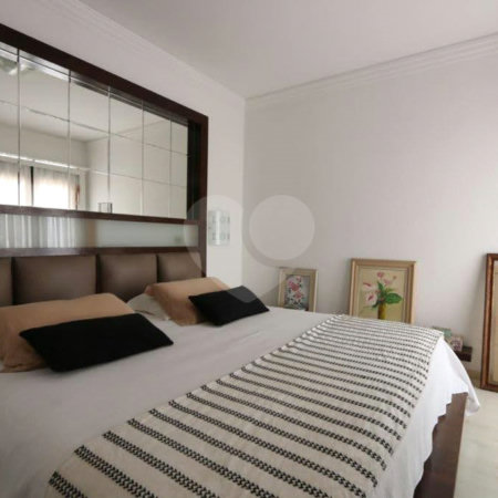 Apartamento à venda com 4 quartos, sendo 2 suítes,  em Vila Uberabinha, São Paulo, SP
