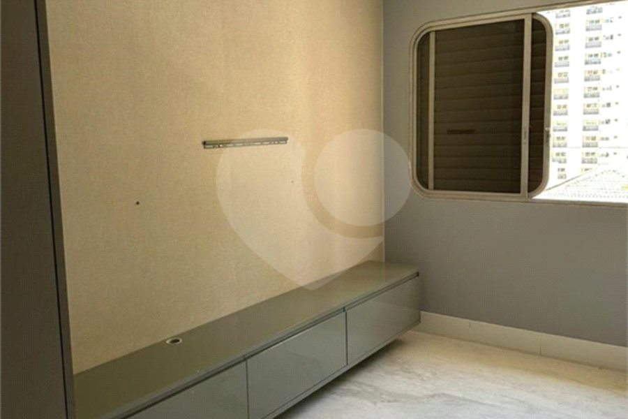 Apartamento à venda com 3 quartos, sendo 1 suíte, em Pompéia, São Paulo, SP