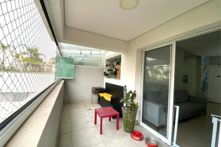 Apartamento à venda com 2 quartos, sendo 1 suíte,  em Jardim Caboré, São Paulo, SP