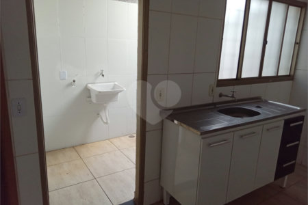 Casa à venda com 4 quartos, sendo 2 suítes, em Parque Gramado II, Araraquara, SP