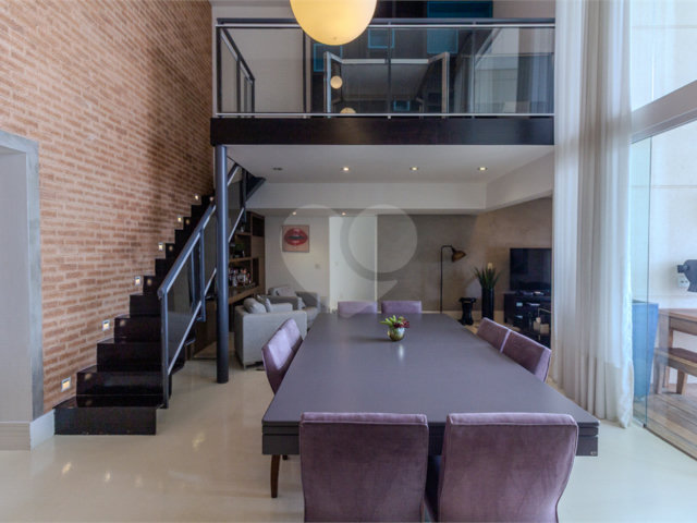 Apartamento à venda com 3 suítes em Campo Belo, São Paulo, SP