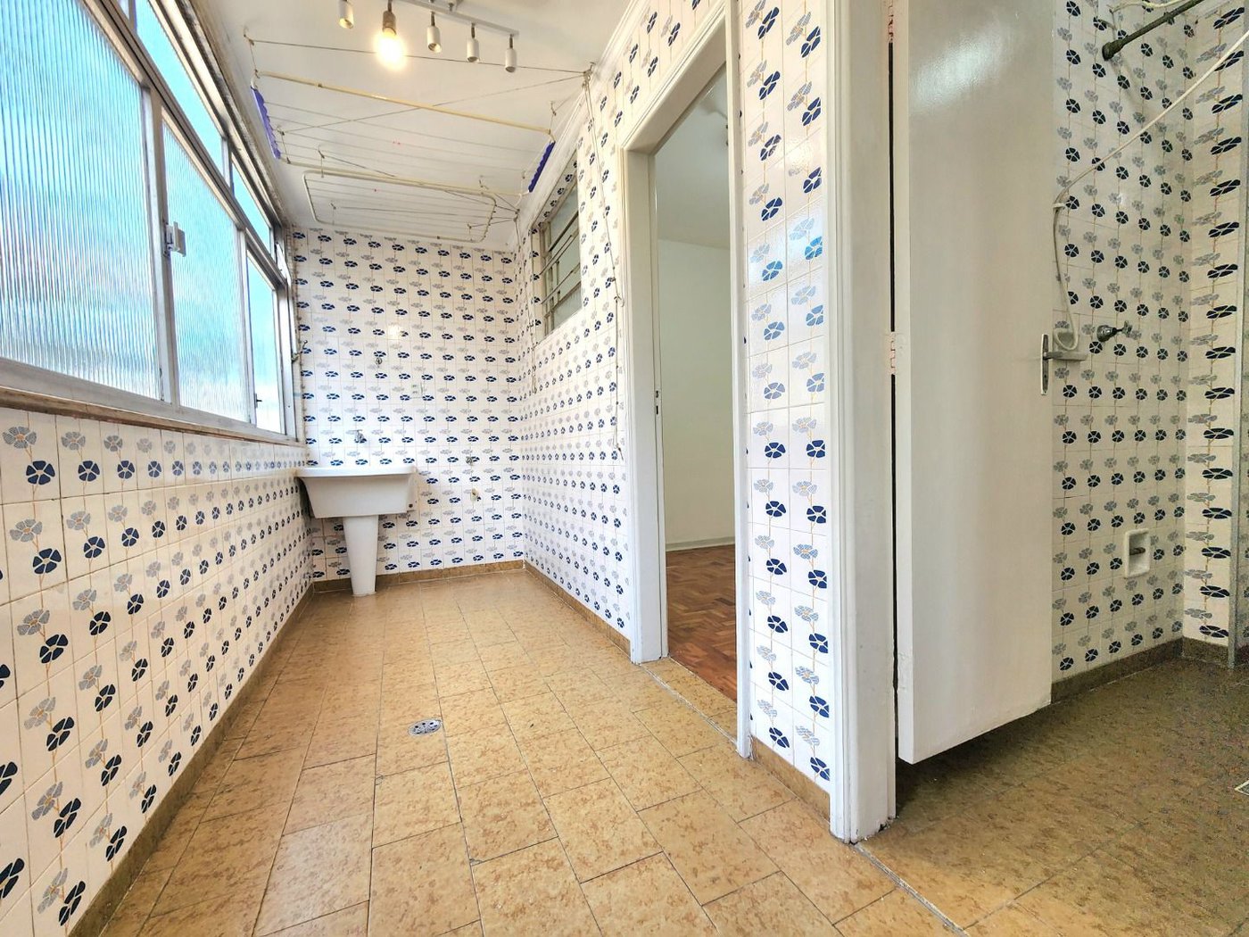 Apartamento com 3 dormitórios para alugar, 130 m² por R$ 5.500,00/mês - Gonzaga - Santos/SP