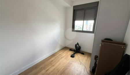 Apartamento à venda com 3 quartos, sendo 2 suítes,  em Chácara Santo Antônio, São Paulo, SP