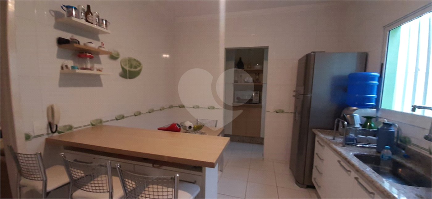 Casa à venda com 3 quartos, sendo 1 suíte,  em Vila Brasileira, Mogi das Cruzes, SP