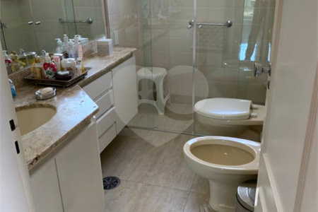 Apartamento à venda com 4 quartos, sendo 2 suítes, em Vila Andrade, São Paulo, SP