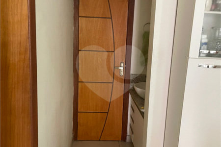 Casa à venda com 6 quartos, sendo 2 suítes, em Novo Eldorado, Contagem, MG
